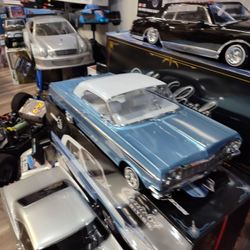 Red Cat Racing A 1964 Impala SS RC Lowrider