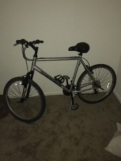 DiamondBack Outlook Mountain Bike