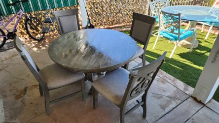 Hacienda Dining Set (5 Piece Set)