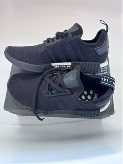 Men’s Adidas 8.5 NMD_R1