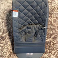 👶 BabyBjörn Bouncer – Like New!
