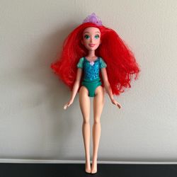 Disney Princess Little Mermaid Ariel Royal Shimmer Glitter Doll Purple Crown