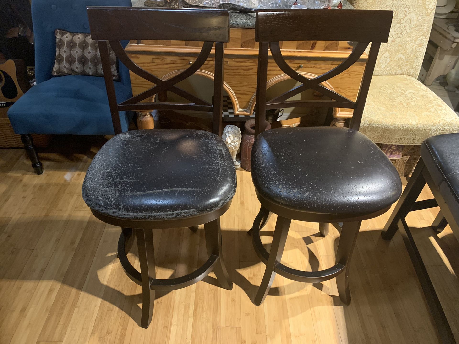 * Bar—height swivel CHAIRS —(See details below)