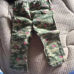 Girls Camo Heart Print Pants