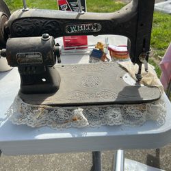 1920’s White Rotary Sewing Machine 