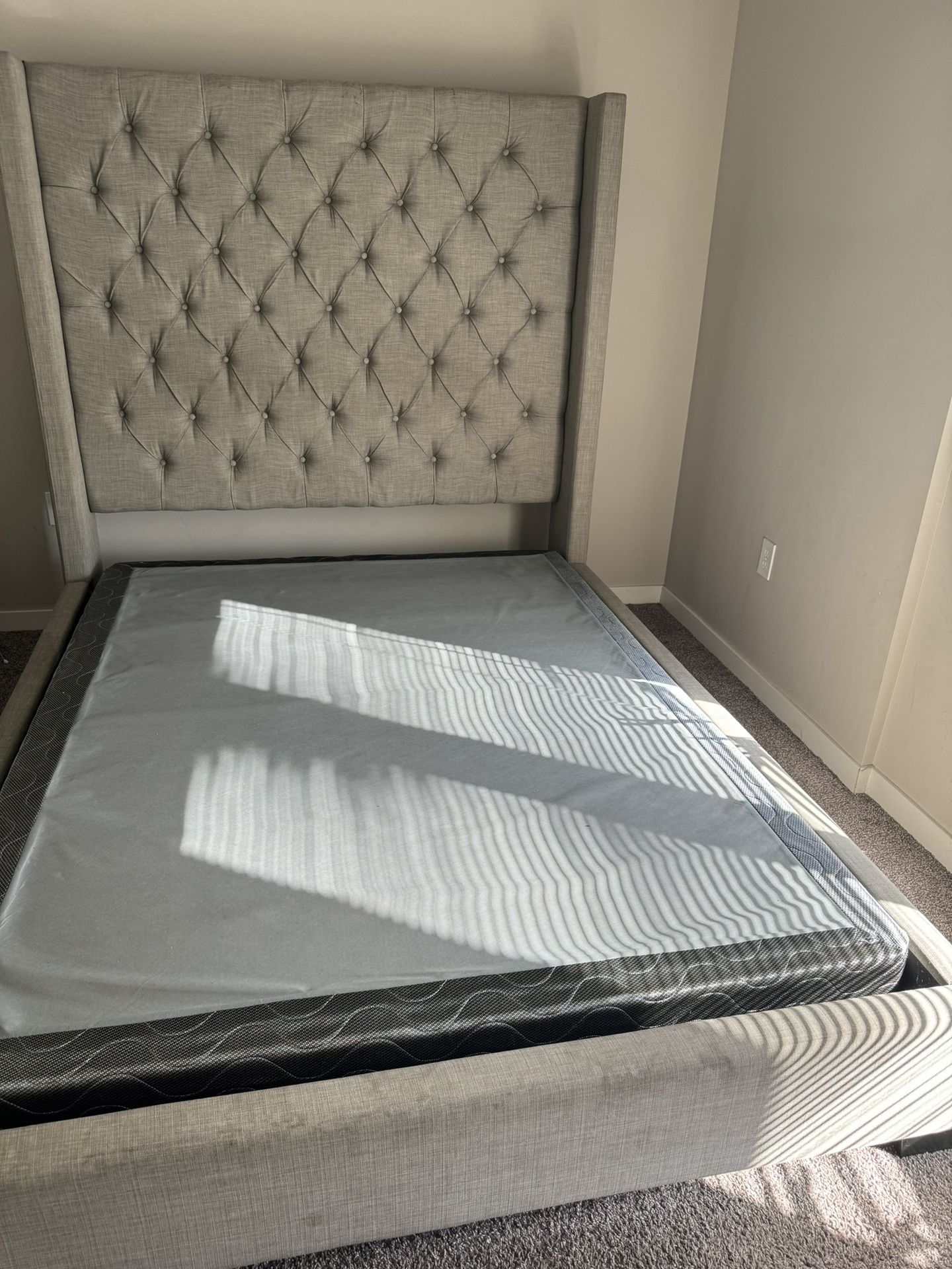 Queen Size Bed Frame And Box Spring