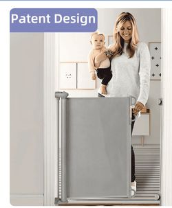 Retractable baby gate