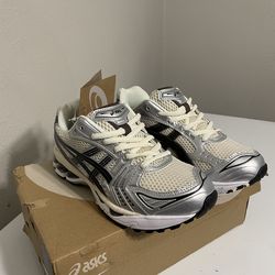 ASICS gel Kayano 14 men’s size 6
