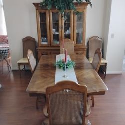 Dining Room Set 