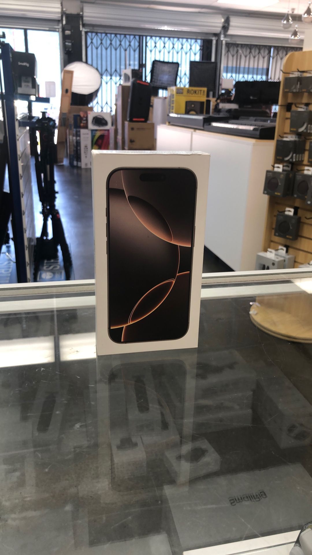 Iphone 16 Pro 128gb Desert Titanium