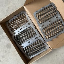 2015 Jeep Grand Cherokee Stock Silver Grill 