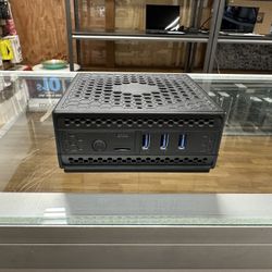 Chatreey AC1-Z Fanless Mini desktop computer 