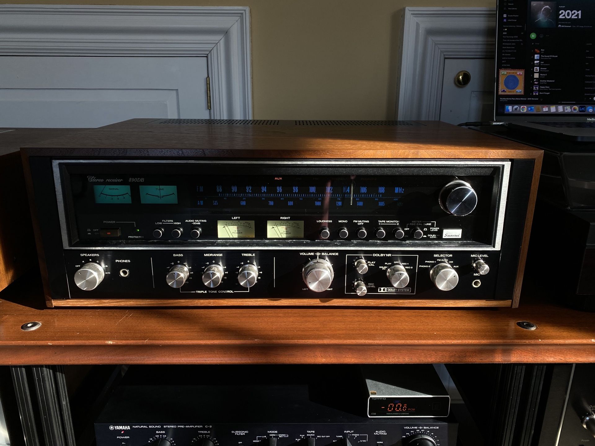 Sansui 890DB