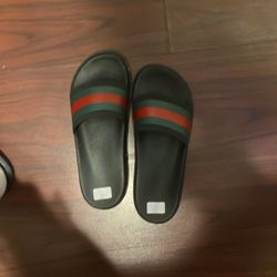 Gucci Web Slides