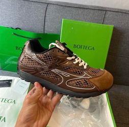 Bottega Veneta Orbit Sneakers Brown