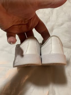 Toddler Adidas shoes size 7$10