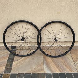 Bontrager Aeolus XXX2 Wheelset (Rim Brake)