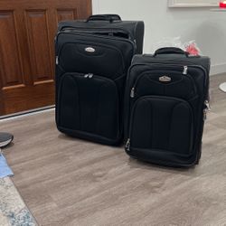 LUGGAGE SET OF 2 -27inches And A 22 Inches