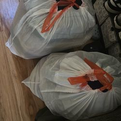 8 Bolsas De Ropa De Mujer SML Uso Normal 2 Bolsas Más De Ropa Mix Usada Todo Por $40 Personas Interesadas Solamente 