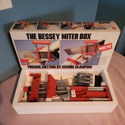 Bessey Box Miter