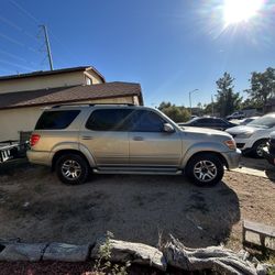 2003 Toyota Sequoia