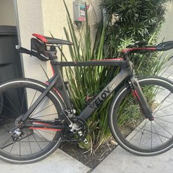 Velovie Carbon Time Trial Bike