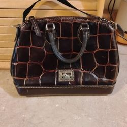 Dooney& Bourke