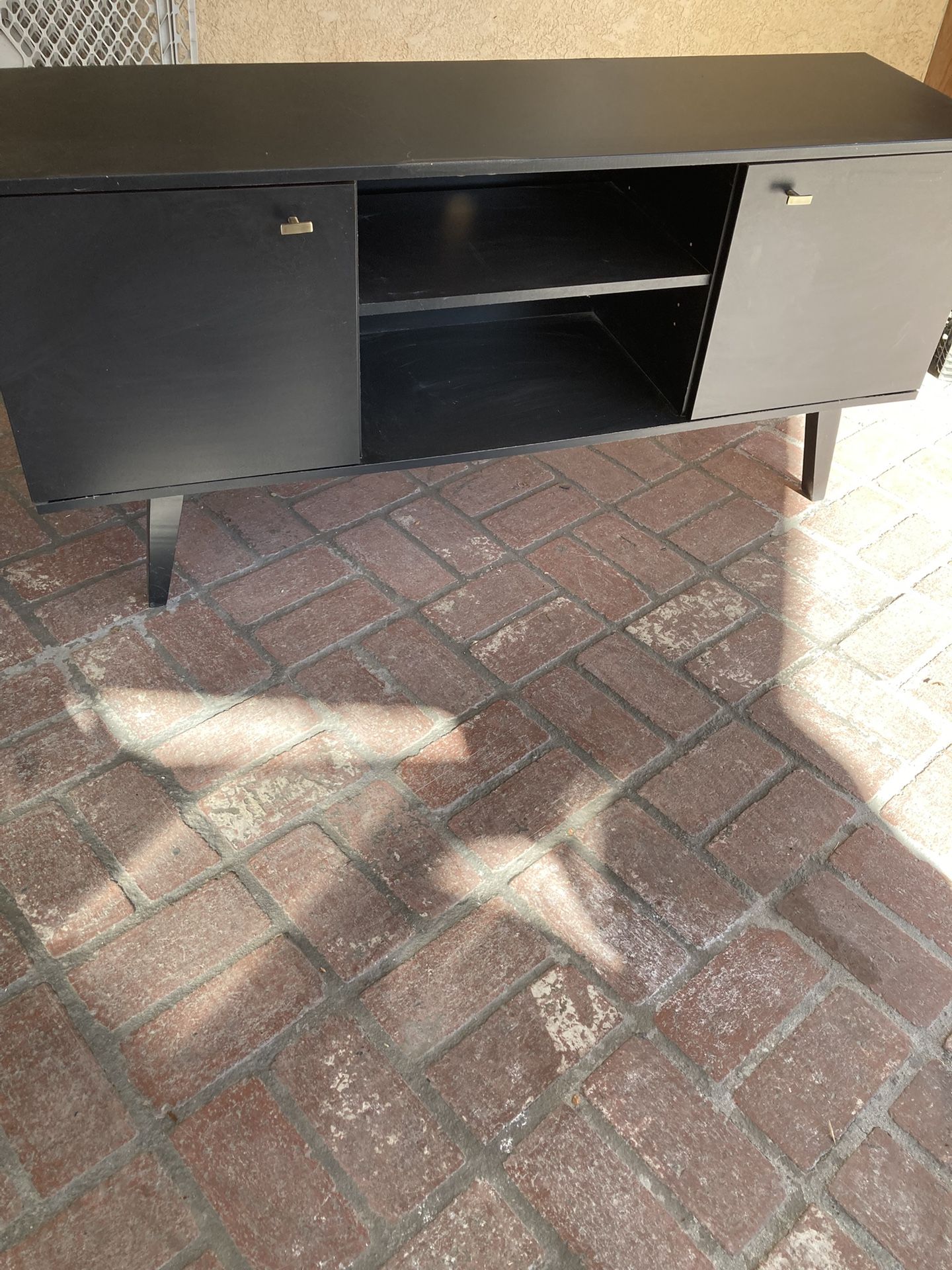 TV stand