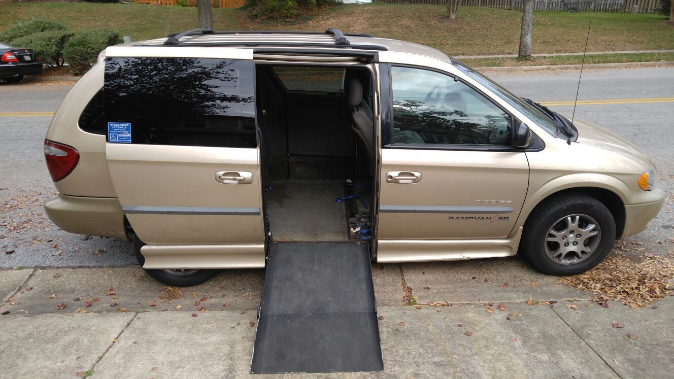 Wheelchair accessible minivan