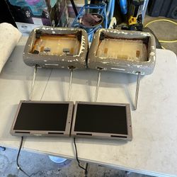 Headrest TVs 