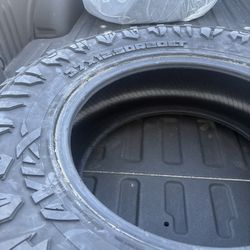 Avix Trailtek 37/12.5 R20 RT Set Of 4