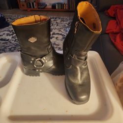 Women's Boots