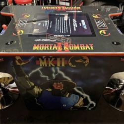 Mortal Kombat II Head to Head arcade