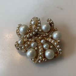 Pearl Gold, Vintage Brooch