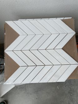 Bianco Dolomiti Chevron Honed White Marble