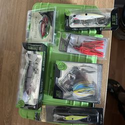 Multiple Fishing Lures for Sale in Austin, TX - OfferUp