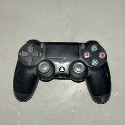 PS4 Controller 