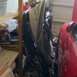 Stroller 