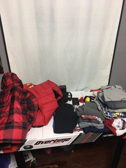 Kids clothes 4t-small