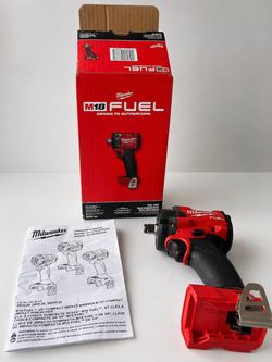 Milwaukee M18 FUEL compact wrench