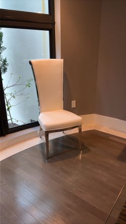 Dining chairs 8