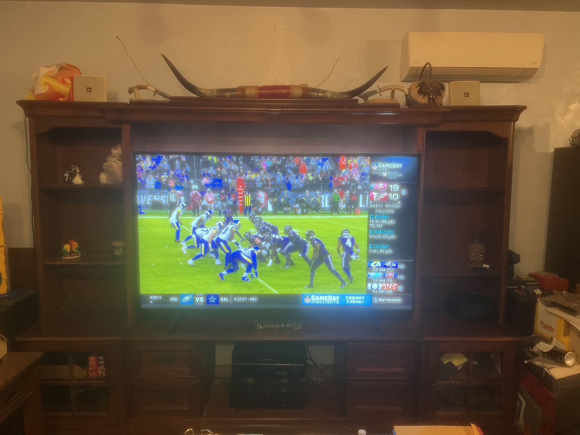 16 Piece Media Center for Sale in Chino Valley, AZ OfferUp