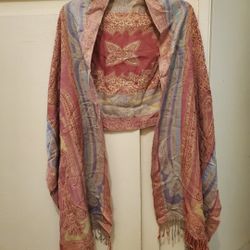 Like New Beautiful Shawl 