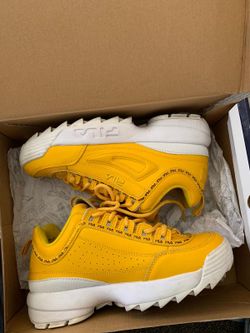 Size 6 Women Fila.Women.