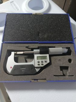 digital electronic blade micrometer