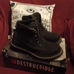 "Indestructible" Size 61/2..(Brand New)..Steel Toe Boots..