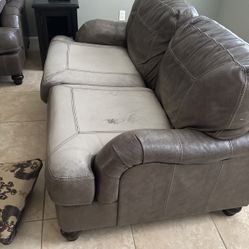 Couches With End Stands 