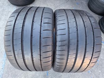 2 USED TIRES MICHELIN PILOT SUPER SPORT 255/35/18