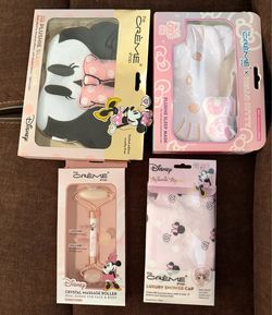 🎀 Hello Kitty + Minnie Mouse Beauty Bundle — All Brand New! 🎀