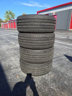 225 45 17 salium and Goodyear
